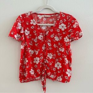 Red & white floral short sleeve spring summer top, size XS
